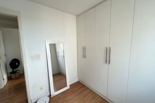 Quarto 2 de apartamento para alugar com 2 quartos, 52m² em Guadalupe, Rio de Janeiro