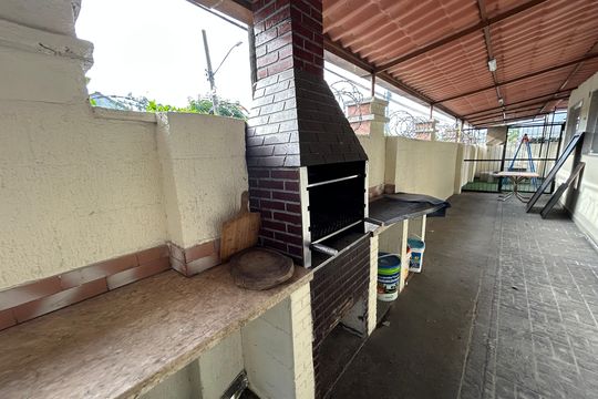 Área comum - Churrasqueira de apartamento para alugar com 2 quartos, 52m² em Guadalupe, Rio de Janeiro