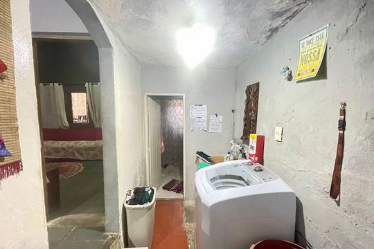 Área de Serviço de casa à venda com 5 quartos, 200m² em Jardim Santa Ines, Guarulhos