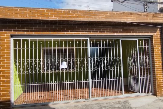 Fachada de casa à venda com 4 quartos, 200m² em Vila Formosa, São Paulo