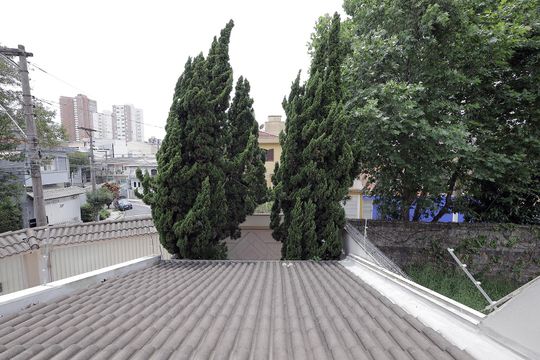 Vista Sacada de casa à venda com 3 quartos, 250m² em Campestre, Santo André