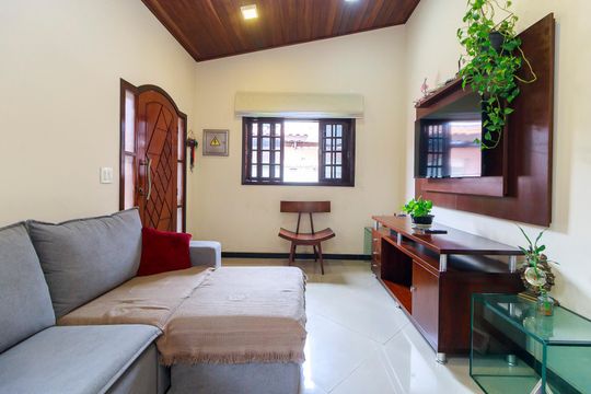 Sala de casa à venda com 2 quartos, 110m² em Jardim São Luís, São Paulo