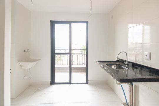 Cozinha de apartamento à venda com 1 quarto, 33m² em Parque São Jorge, São Paulo