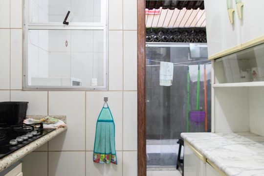 Cozinha de apartamento à venda com 3 quartos, 65m² em Jaraguá, Belo Horizonte