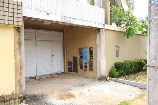 Fachada de apartamento para alugar com 3 quartos, 115m² em Praia do Flamengo, Salvador