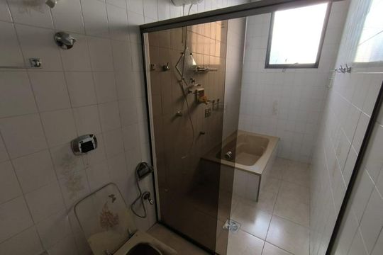 Casa à venda com 4 quartos, 360m² em Jardim Leblon, Belo Horizonte