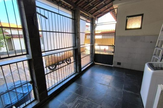 Casa à venda com 4 quartos, 360m² em Jardim Leblon, Belo Horizonte