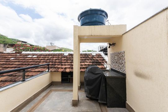 Terraço de casa à venda com 2 quartos, 60m² em Rocha, Rio de Janeiro