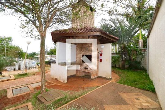 Área comum - Churrasqueira de apartamento para alugar com 2 quartos, 42m² em Água Chata, Guarulhos