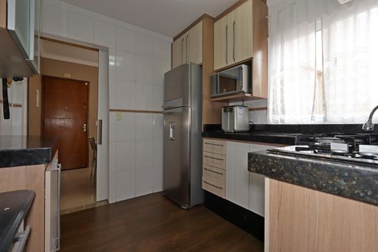 Cozinha de apartamento à venda com 2 quartos, 164m² em Vila Helena, Santo André