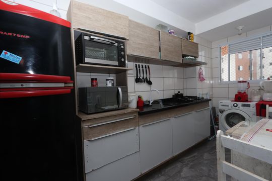 Cozinha de apartamento à venda com 2 quartos, 49m² em Jardim Vila Formosa, São Paulo