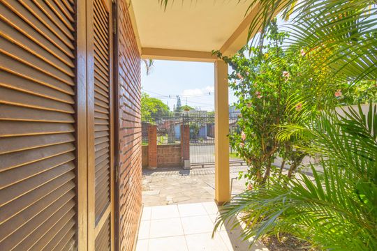 Vista da Sala 2 de casa para alugar com 3 quartos, 253m² em São José, Canoas