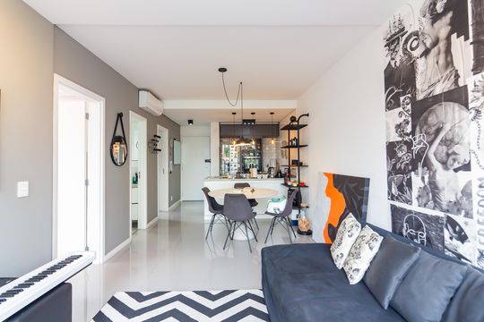 Sala  de apartamento à venda com 2 quartos, 52m² em Cidade São Francisco, Osasco