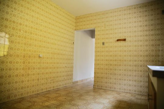 Cozinha casa 1  de casa à venda com 2 quartos, 200m² em Jardim Calux, São Bernardo do Campo