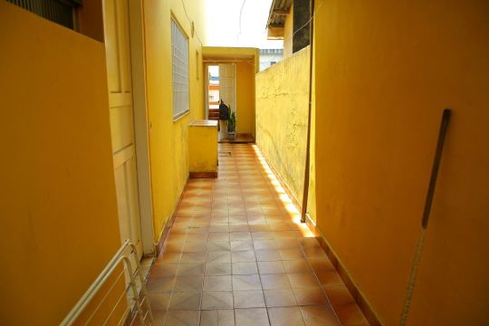 Quintal lateral  de casa à venda com 2 quartos, 200m² em Jardim Calux, São Bernardo do Campo