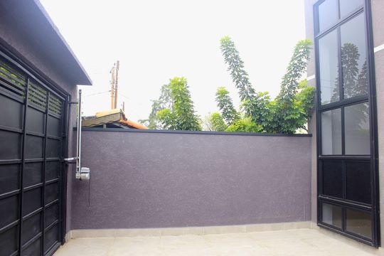 Garagem de casa à venda com 3 quartos, 125m² em Jardim Paraventi, Guarulhos