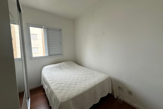 Quarto 2 de apartamento para alugar com 3 quartos, 85m² em Jardim Tupanci, Barueri