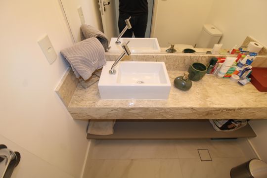 Lavabo de apartamento à venda com 3 quartos, 104m² em Parada Inglesa, São Paulo