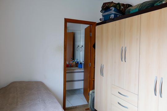 Quarto 3 - Suíte de casa à venda com 4 quartos, 162m² em Umuarama, Osasco