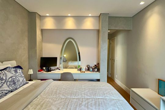 Suite de apartamento à venda com 3 quartos, 130m² em Jardim Paulista, São Paulo