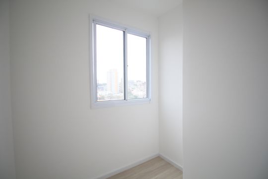 Quarto 2 de apartamento para alugar com 2 quartos, 32m² em Vila Plana, São Paulo