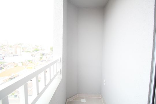 Varanda do Quarto de apartamento para alugar com 2 quartos, 32m² em Vila Plana, São Paulo