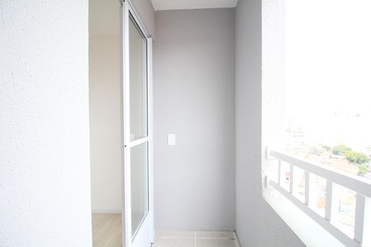 Varanda do Quarto de apartamento para alugar com 2 quartos, 32m² em Vila Plana, São Paulo