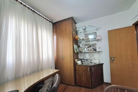 Apartamento à venda com 3 quartos, 102m² em Gutierrez, Belo Horizonte