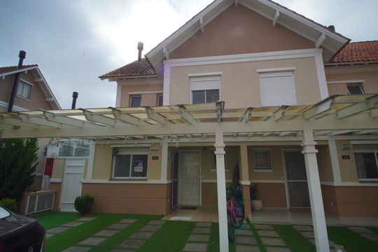 Fachada da Casa de casa de condomínio à venda com 3 quartos, 200m² em Rubem Berta, Porto Alegre