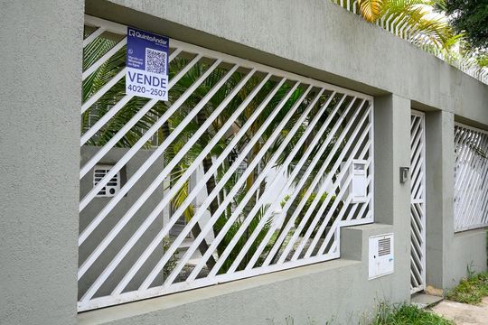 Fachada de casa à venda com 3 quartos, 600m² em Cursino, São Paulo