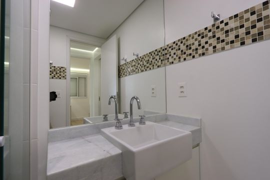 Banheiro Social de apartamento à venda com 3 quartos, 105m² em Vila Prudente, São Paulo