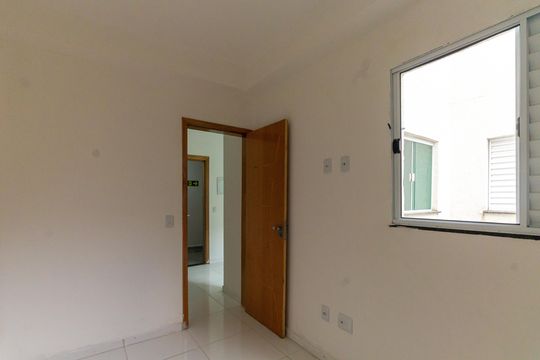 Quarto 1 de apartamento para alugar com 2 quartos, 42m² em Penha de França, São Paulo