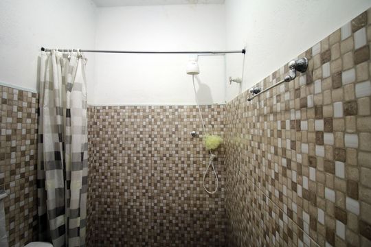 Banheiro de casa à venda com 2 quartos, 50m² em Penha Circular, Rio de Janeiro