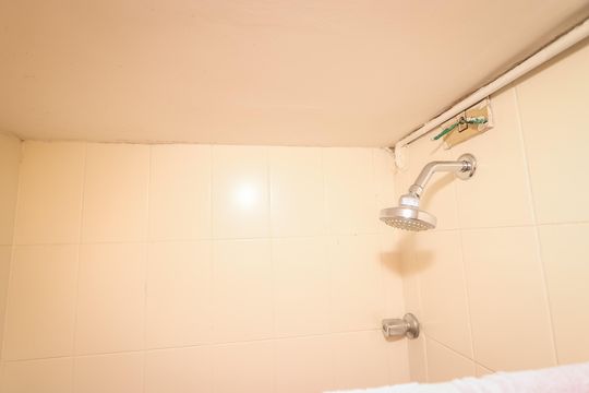Banheiro de Serviço de apartamento para alugar com 3 quartos, 205m² em Jardim Paulista, São Paulo