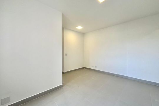 Sala de apartamento à venda com 2 quartos, 51m² em Vila Paulista, São Paulo