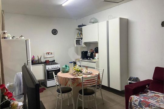 Casa à venda com 3 quartos, 272m² em Vila Santa Isabel, São Paulo