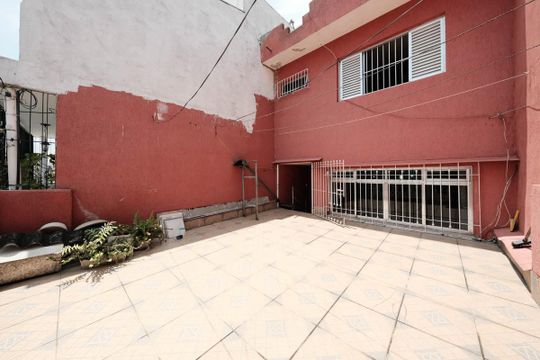 Área externa de casa à venda com 3 quartos, 125m² em Jardim Piratininga, São Paulo