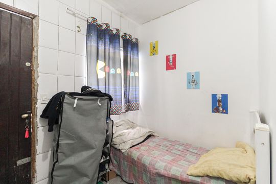 Quarto 3 de casa à venda com 3 quartos, 74m² em Vila Carmosina, São Paulo
