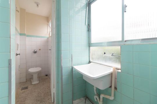 Área de Serviço de apartamento para alugar com 3 quartos, 110m² em Azenha, Porto Alegre