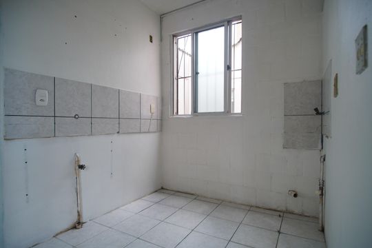 Cozinha de apartamento à venda com 2 quartos, 42m² em Canudos, Novo Hamburgo