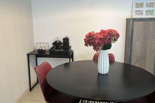 Sala de apartamento para alugar com 1 quarto, 52m² em Alphaville Centro Industrial e Empresarial/Alphaville., Barueri