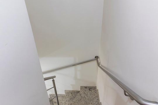 Escada de casa de condomínio à venda com 2 quartos, 116m² em Sítio do Mandaqui, São Paulo