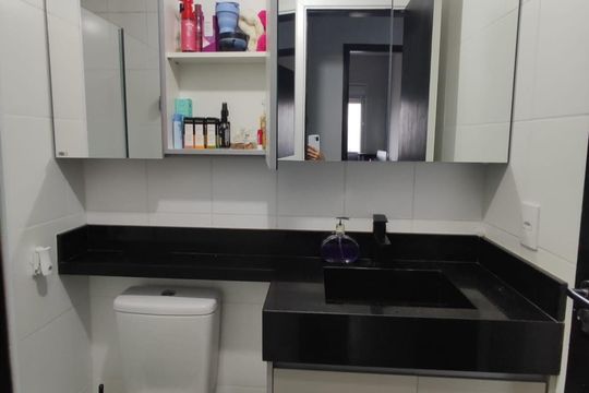 Banheiro de apartamento para alugar com 2 quartos, 41m² em Americanópolis, São Paulo