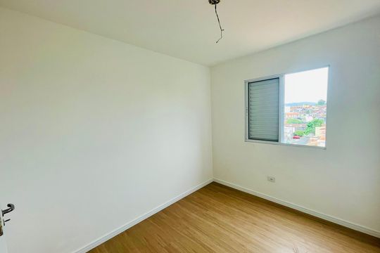 Quarto 1 de apartamento à venda com 2 quartos, 66m² em Vila Galvão, Guarulhos