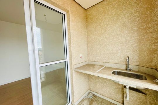 Varanda da Sala de apartamento à venda com 2 quartos, 66m² em Vila Galvão, Guarulhos