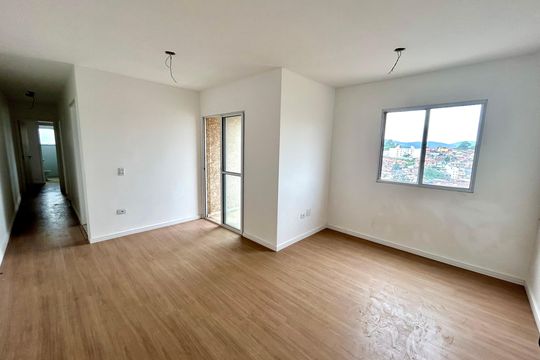 Sala de apartamento à venda com 2 quartos, 66m² em Vila Galvão, Guarulhos