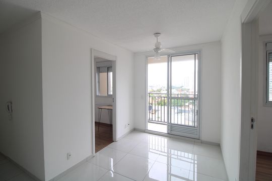 Apartamento à venda com 2 quartos, 36m² em Socorro, São Paulo