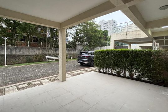 Garagem de casa de condomínio à venda com 4 quartos, 144m² em Vila Sao Pedro, Santo André