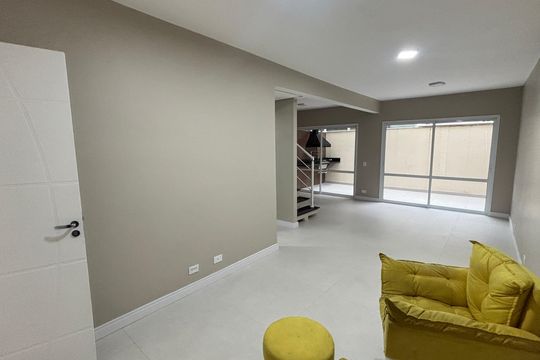 Casa de Condomínio à venda com 4 quartos, 144m² em Vila Sao Pedro, Santo André
