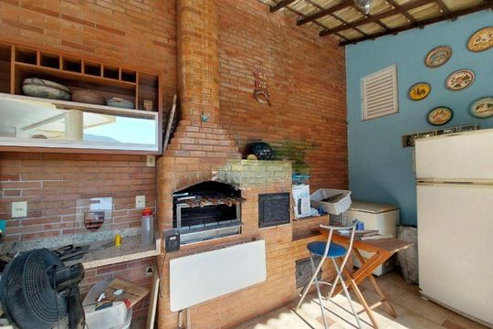 Casa de Condomínio à venda com 6 quartos, 600m² em Anil, Rio de Janeiro